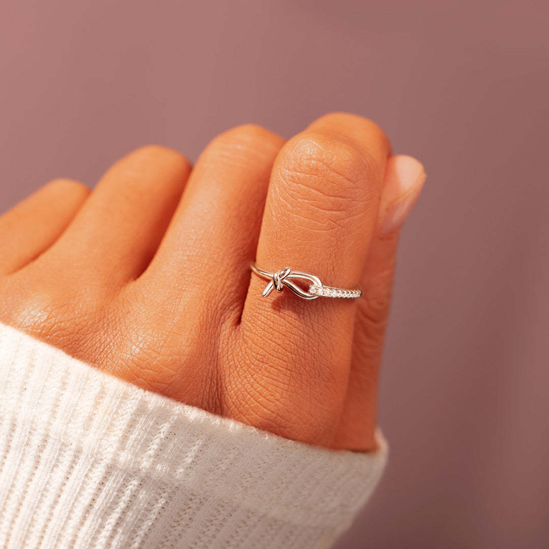 Knoot Ring
