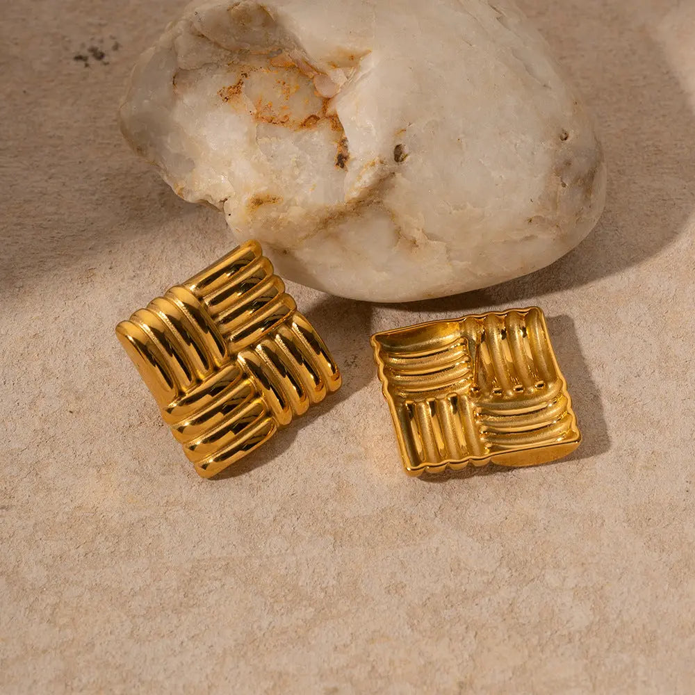 Aura Earrings