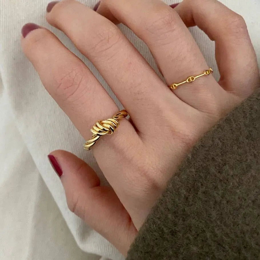 Savoy Ring
